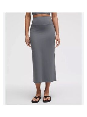 Lululemon Nulu Slim-Fit High-Rise Maxi Skirt Grey Sz 6